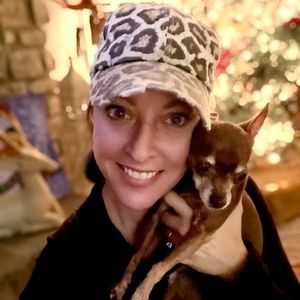 Meet your Posher, Casey